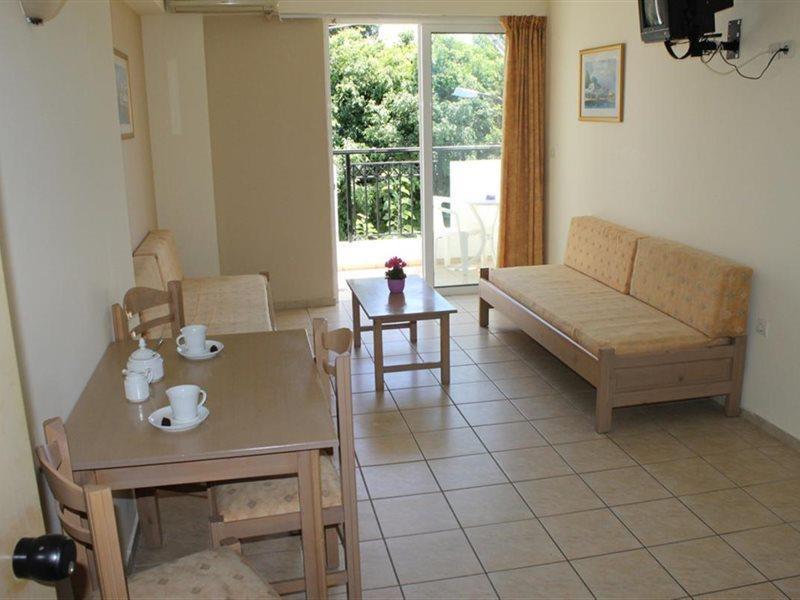 Varvaras Diamond Hotel Platanias Esterno foto